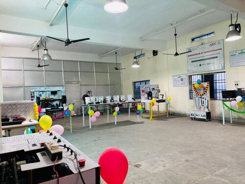 HEI Lab Set-up Gallery